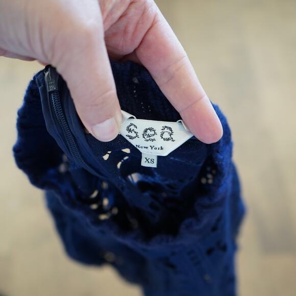 SEA New York‎ The Abby Lace Puff Sleeve Top / Navy XS - Picture 3 of 10